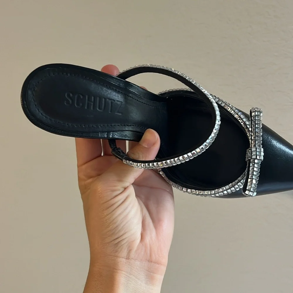 SCHUTZ Avril Crystal Trim‎ Leather Rhinestones Stilettos Heels size 7.5